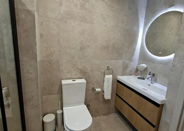 Nadine Sea Side * Larnaca