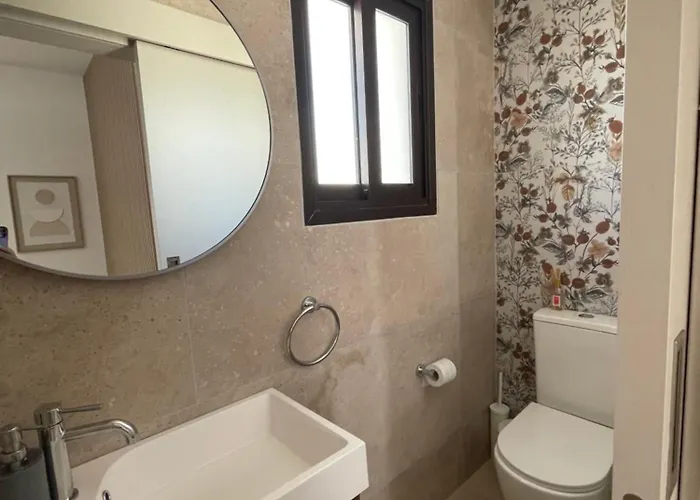 Villa Nadine Sea Side *