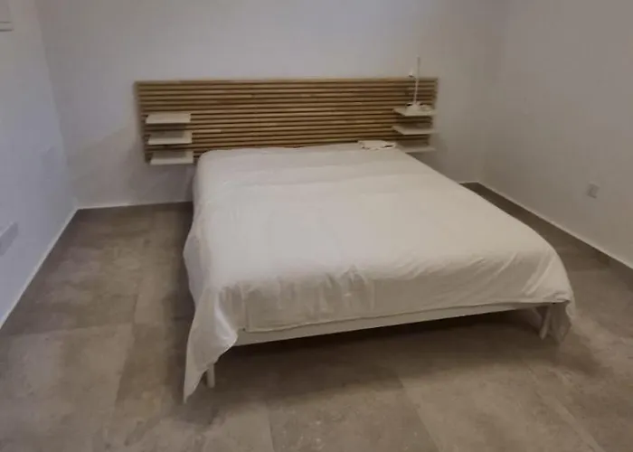 Nadine Sea Side Villa *