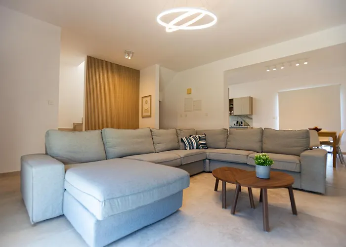 Nadine Sea Side Villa