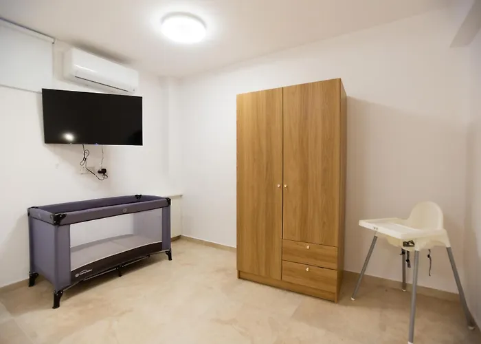 Nadine Sea Side Villa *