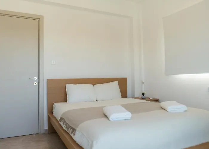 Nadine Sea Side Villa *