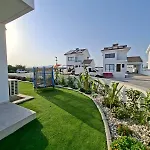 Nadine Sea Side 빌라 *